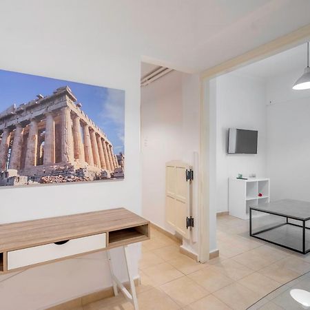Apartment 1Km From Acropolis Filoppapou Hill Атина Екстериор снимка
