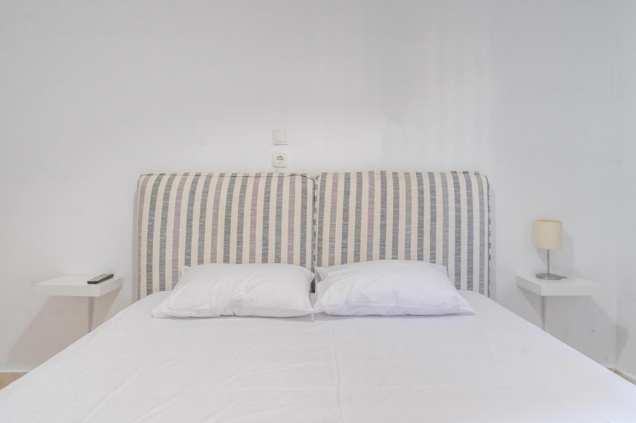 Apartment 1Km From Acropolis Filoppapou Hill Атина Екстериор снимка