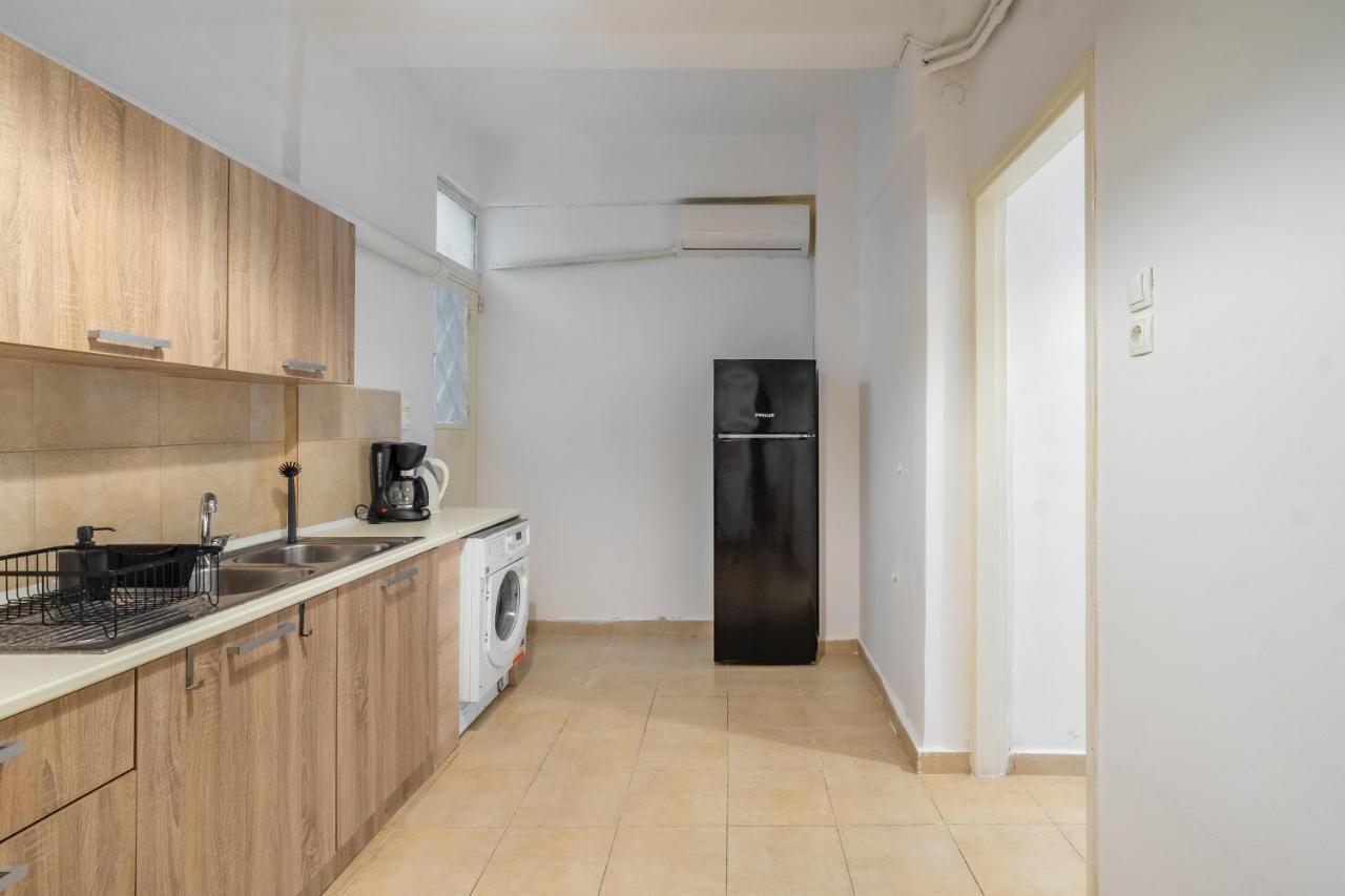 Apartment 1Km From Acropolis Filoppapou Hill Атина Екстериор снимка