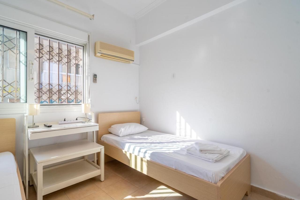 Apartment 1Km From Acropolis Filoppapou Hill Атина Екстериор снимка