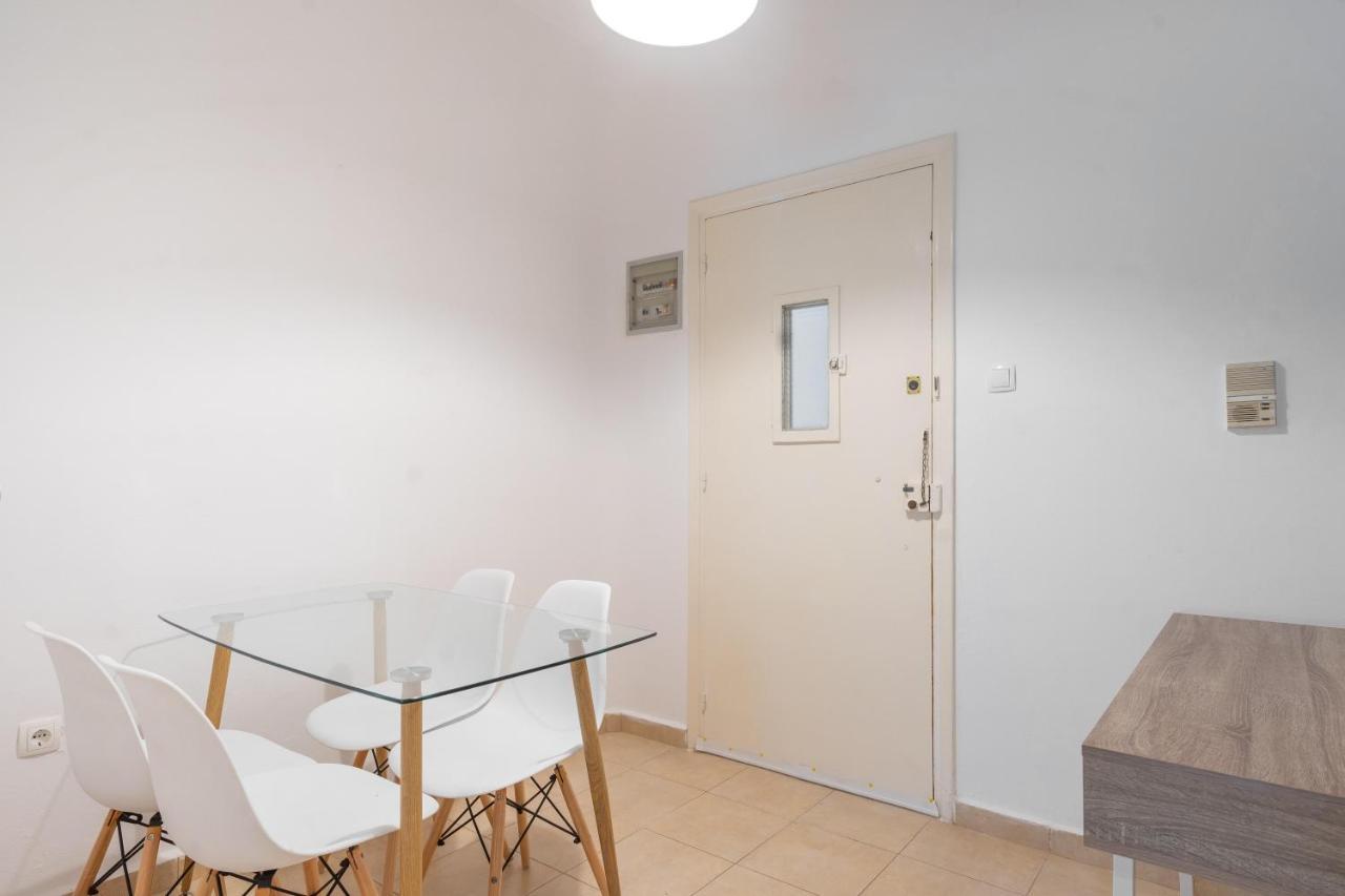 Apartment 1Km From Acropolis Filoppapou Hill Атина Екстериор снимка
