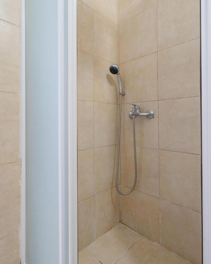 Apartment 1Km From Acropolis Filoppapou Hill Атина Екстериор снимка
